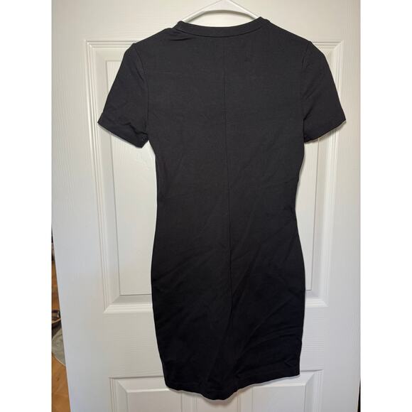 Sunday Best Little Black Dress - Picture 3 of 6